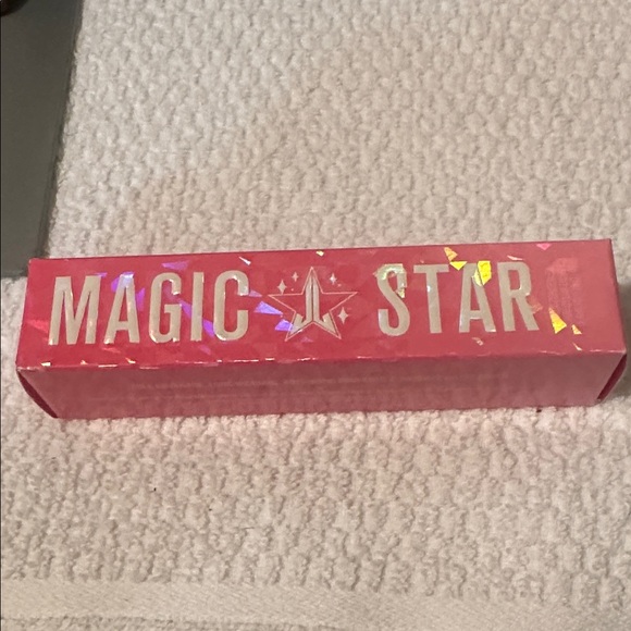 Jeffree Star Other - NIB Jeffree Star concealer